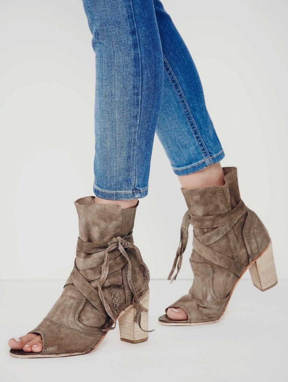 Free People Womens 7 Tan Gray Daydream Slouchy Leather Heel Ankle Boots EU37 NEW
